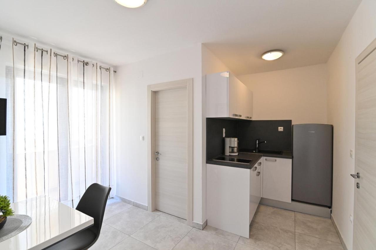 Rooms & Apartments Jadranka Baška Exteriér fotografie
